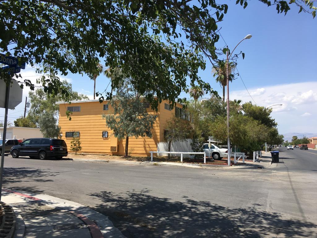The Yellow Penthouse North Las Vegas Buitenkant foto